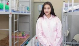 四字粉丝爆料关晓彤视频,四字粉丝爆料背后的故事